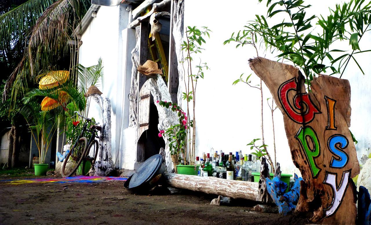 Hostel Gipsy Backpackers Gili Trawangan Exteriér fotografie